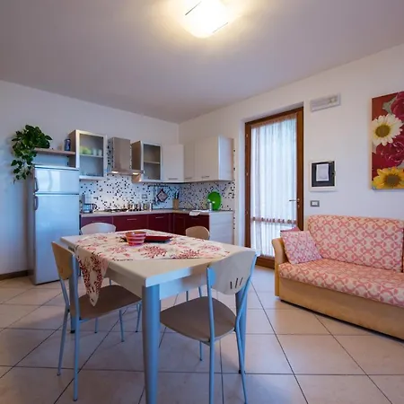 Apartmentsgarda - Canevini Residence Torri Del Benaco