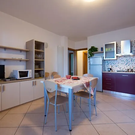 Apartmentsgarda - Canevini Residence Hotel apartamentowy