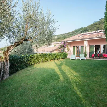 Apartmentsgarda - Canevini Residence *