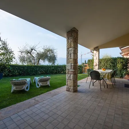 Hotel apartamentowy Apartmentsgarda - Canevini Residence *